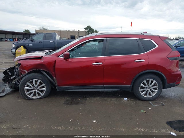 5N1AT2MT5JC770153 Nissan ROGUE SV