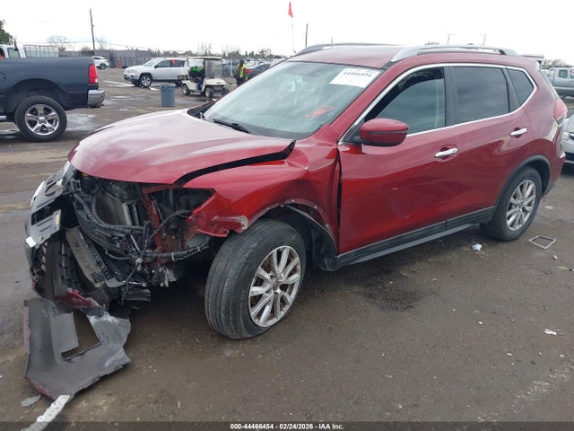 5N1AT2MT5JC770153 Nissan ROGUE SV