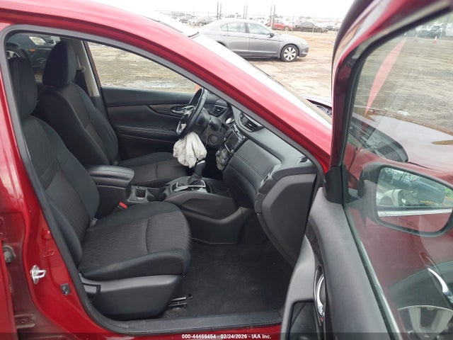 5N1AT2MT5JC770153 Nissan ROGUE SV