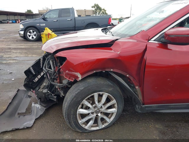 5N1AT2MT5JC770153 Nissan ROGUE SV