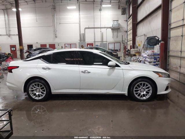 1N4BL4DV1LC264138 Nissan Altima Sv Fwd
