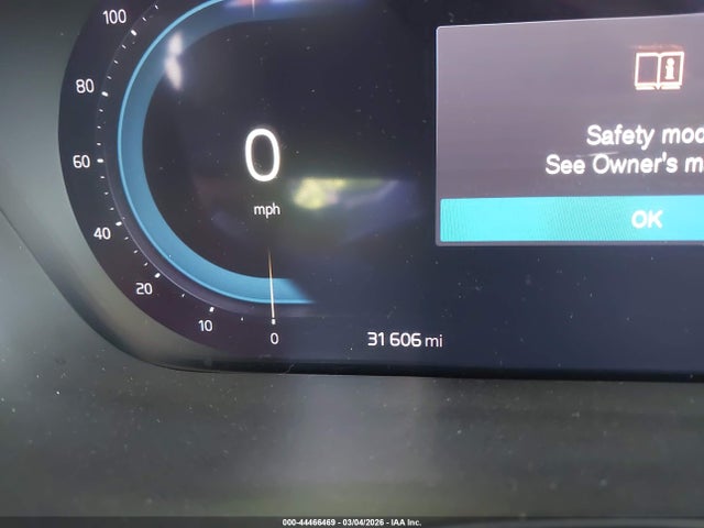YV4L12RL5R1911352 Volvo Xc60 B5 Plus Dark Theme