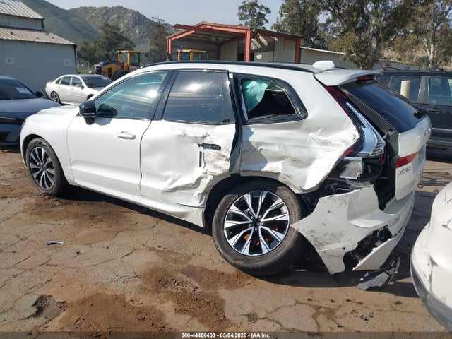 YV4L12RL5R1911352 Volvo Xc60 B5 Plus Dark Theme