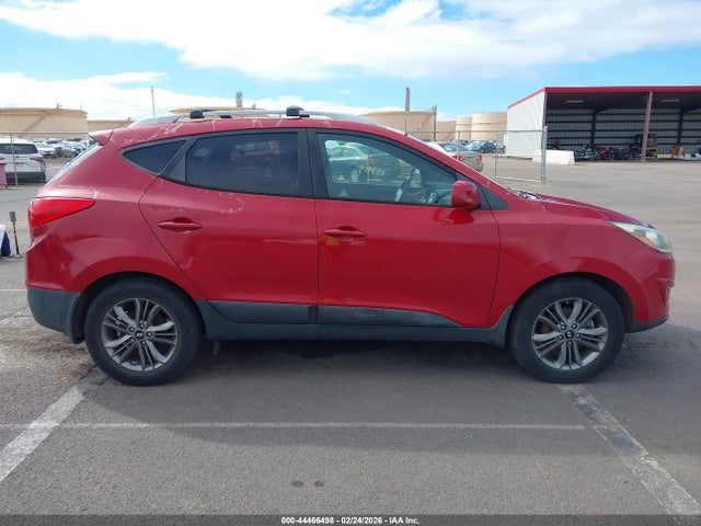KM8JUCAG1FU097759 Hyundai TUCSON SE