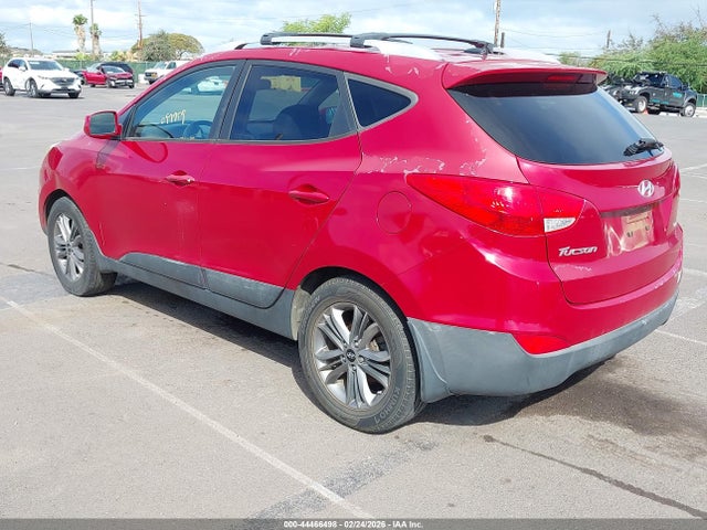 KM8JUCAG1FU097759 Hyundai TUCSON SE