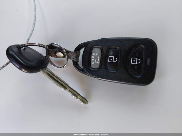 2019 Hyundai Elantra Se მანქანა იყიდება აუქციონზე, vin: 5NPD74LF5KH400646, აუქციონის ნომერი: 44466506