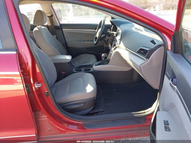 2019 Hyundai Elantra Se მანქანა იყიდება აუქციონზე, vin: 5NPD74LF5KH400646, აუქციონის ნომერი: 44466506