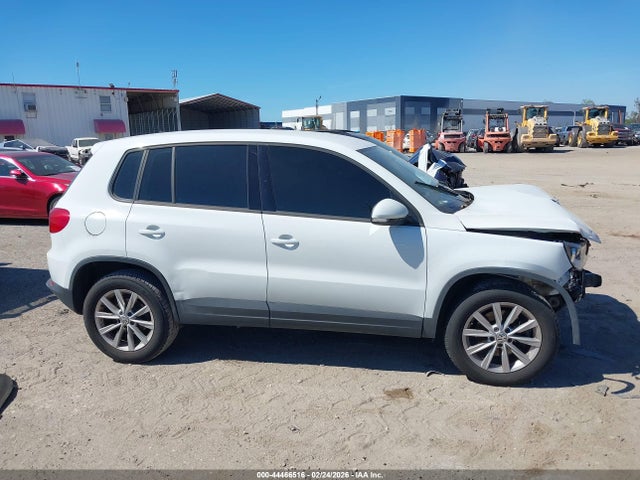 44466516 :رقم المزاد ، WVGBV7AX8HK048291 vin ، 2017 Volkswagen Tiguan 2.0t/2.0t S مزاد بيع