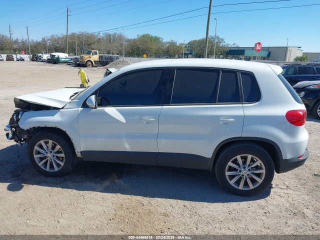 44466516 :رقم المزاد ، WVGBV7AX8HK048291 vin ، 2017 Volkswagen Tiguan 2.0t/2.0t S مزاد بيع
