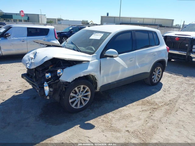44466516 :رقم المزاد ، WVGBV7AX8HK048291 vin ، 2017 Volkswagen Tiguan 2.0t/2.0t S مزاد بيع