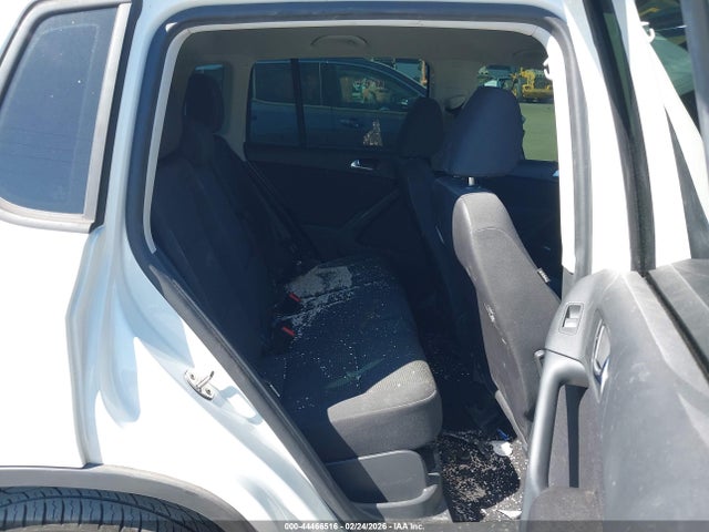 44466516 :رقم المزاد ، WVGBV7AX8HK048291 vin ، 2017 Volkswagen Tiguan 2.0t/2.0t S مزاد بيع