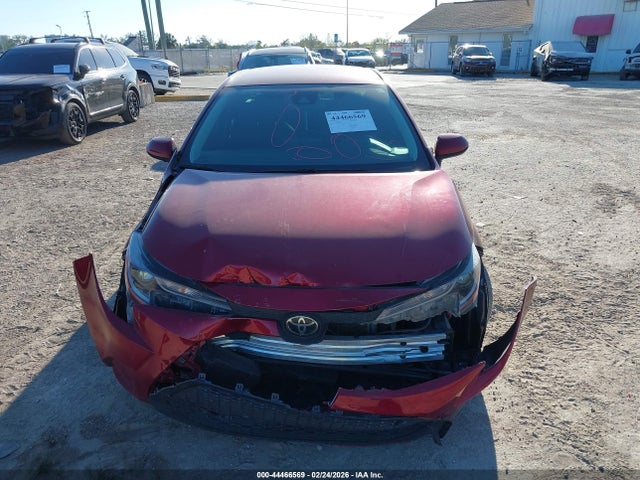 Продажа на аукционе авто 2022 Toyota Corolla Le, vin: JTDEPMAEXNJ223361, номер лота: 44466569