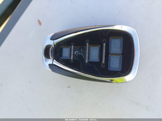 3GNAXJEV8LS584999 Chevrolet Equinox Fwd 2fl