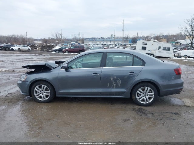 44466580 :رقم المزاد ، 3VW2B7AJ0HM231733 vin ، 2017 Volkswagen Jetta 1.4t S مزاد بيع