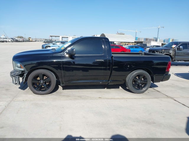 3C6JR6AT5EG127228 RAM 1500 Express