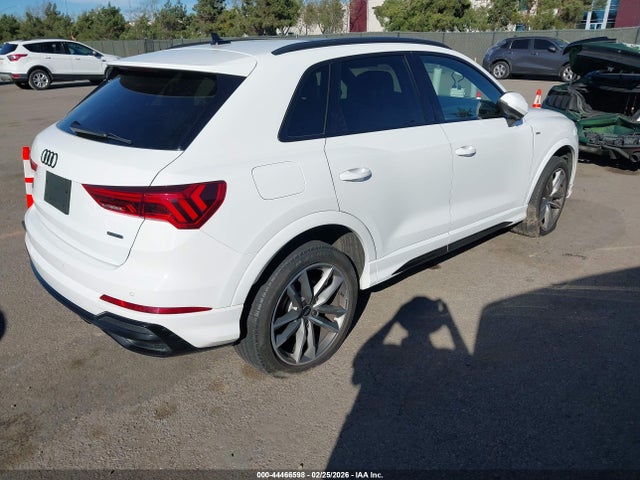 Продаж на аукціоні авто 2022 Audi Q3 Premium Plus 45 Tfsi S Line Quattro Tiptronic, vin: WA1EECF3XN1017166, номер лоту: 44466598
