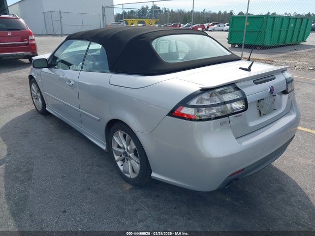 2010 SAAB 9-3 YS3FG7CY1A6001262 Photo 2