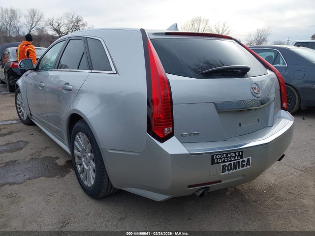 Продажа на аукционе авто 2011 Cadillac Cts Luxury, vin: 1G6DF8EY1B0108713, номер лота: 44466641