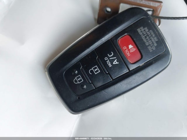 Toyota Prius Prime Premium 2017 JTDKARFP1H3044159 Image 11