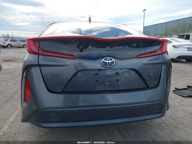 Toyota Prius Prime Premium 2017 JTDKARFP1H3044159 Image 16