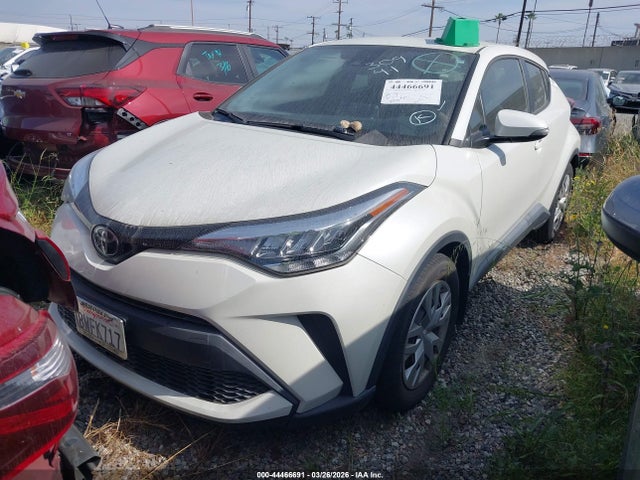 JTNKHMBX6M1110372 Toyota C-HR LE