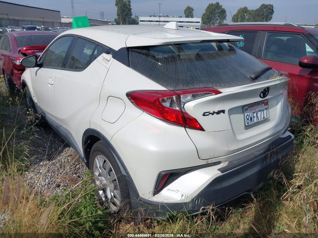 JTNKHMBX6M1110372 Toyota C-HR LE