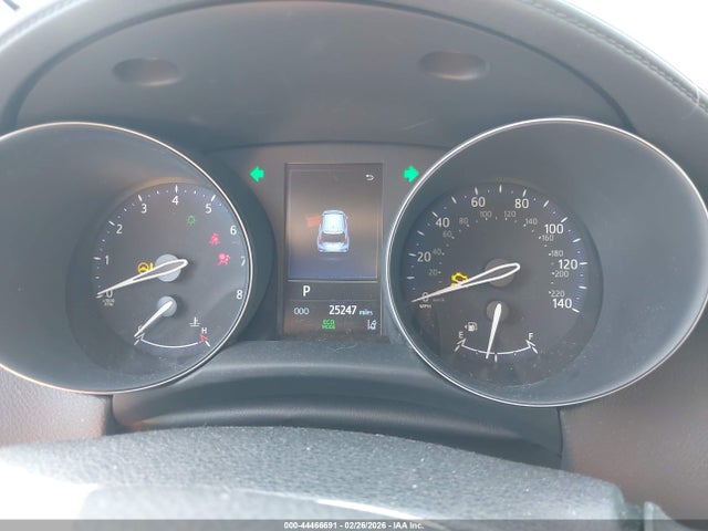 JTNKHMBX6M1110372 Toyota C-HR LE