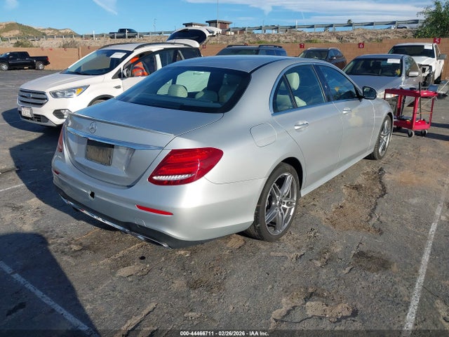 2019 MERCEDES-BENZ E 300 WDDZF4JB7KA689552 Photo 3