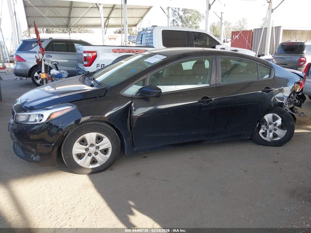 KIA FORTE LX 2018 3KPFK4A76JE282340 Image 14
