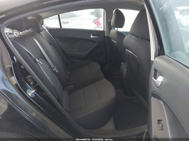 KIA FORTE LX 2018 3KPFK4A76JE282340 Image 8