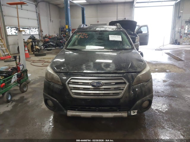 Продажа на аукционе авто 2017 Subaru Outback 2.5i Limited, vin: 4S4BSANC6H3276992, номер лота: 44466764
