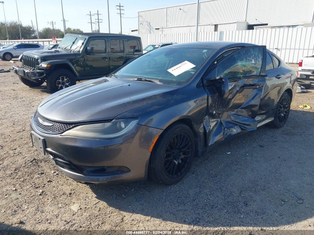 Продажа на аукционе авто 2015 Chrysler 200 S, vin: 1C3CCCBB4FN720731, номер лота: 44466777