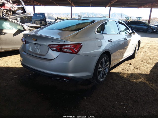 1G1ZE5SX2LF042602 Chevrolet Malibu Fwd Premier