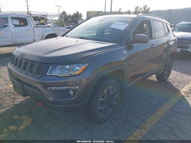 Jeep Compass Trailhawk 4x4 2019 3C4NJDDB1KT670930 Image 2