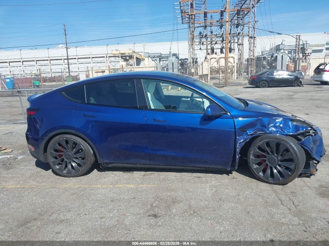 7SAYGDEF9PF662371 Tesla Model Y Performance Dual Motor All-wheel Drive