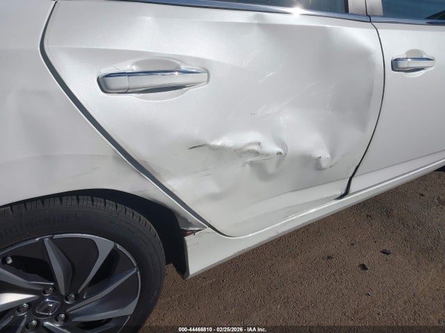 Honda Insight Touring 2019 19XZE4F90KE032835 Image 6