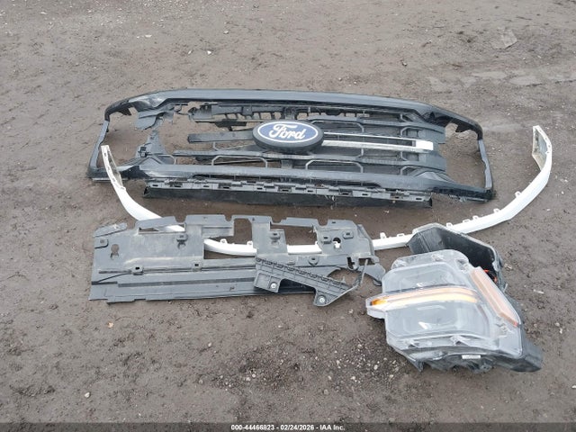 1FTFW3L82SKE69609 Ford F-150 Xlt