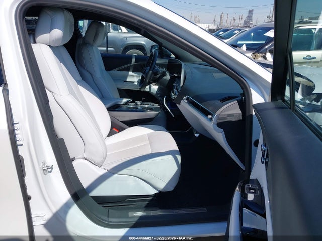 2024 CADILLAC LYRIQ 1GYKPSRK2RZ118297 Photo 4