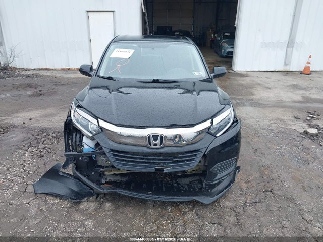 3CZRU6H31MM732132 Honda Hr-v Awd Lx