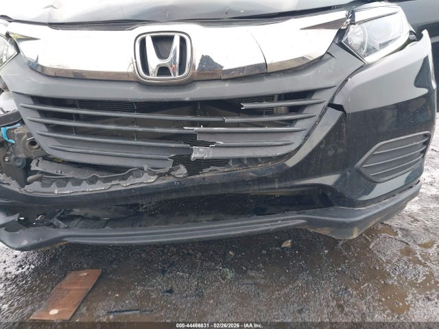 3CZRU6H31MM732132 Honda Hr-v Awd Lx