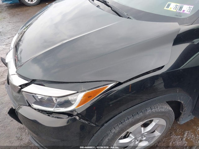 3CZRU6H31MM732132 Honda Hr-v Awd Lx