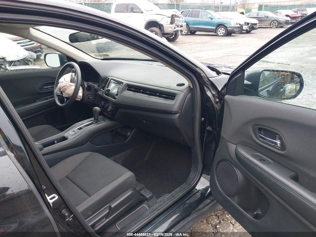 3CZRU6H31MM732132 Honda Hr-v Awd Lx