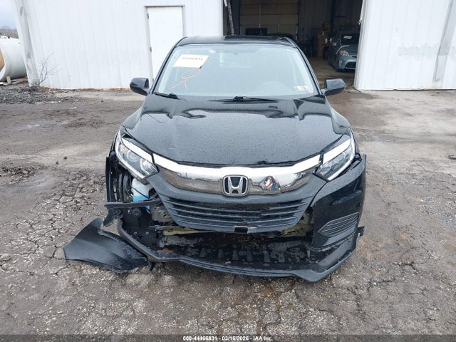 3CZRU6H31MM732132 Honda Hr-v Awd Lx