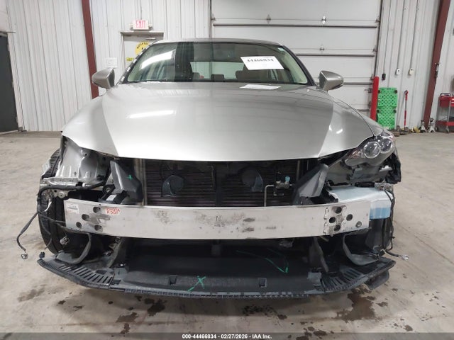 Продажа на аукционе авто 2015 Lexus Is 250, vin: JTHCF1D28F5022626, номер лота: 44466834