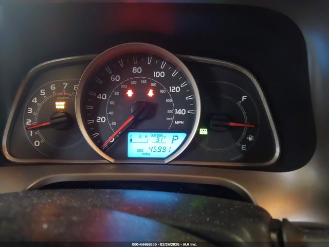 2T3WFREV5FW185216 Toyota Rav4 Xle