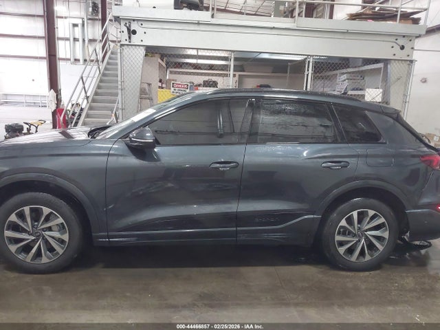 2025 Audi Q6 E-tron Premium Plus Quattro მანქანა იყიდება აუქციონზე, vin: WA124BGF3SA044312, აუქციონის ნომერი: 44466857