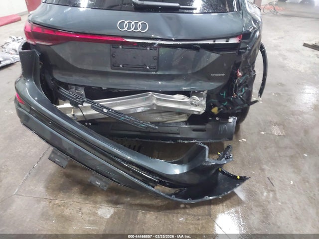 2025 Audi Q6 E-tron Premium Plus Quattro მანქანა იყიდება აუქციონზე, vin: WA124BGF3SA044312, აუქციონის ნომერი: 44466857