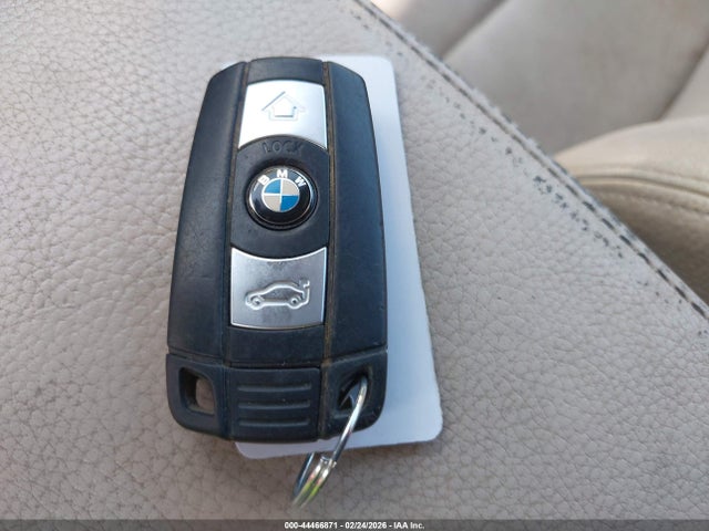 44466871 :رقم المزاد ، WBADX7C50DJ589013 vin ، 2013 Bmw 335i مزاد بيع