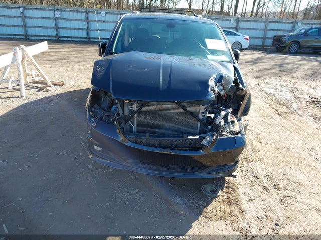 2019 Dodge Grand Caravan Sxt მანქანა იყიდება აუქციონზე, vin: 2C4RDGCGXKR758062, აუქციონის ნომერი: 44466879