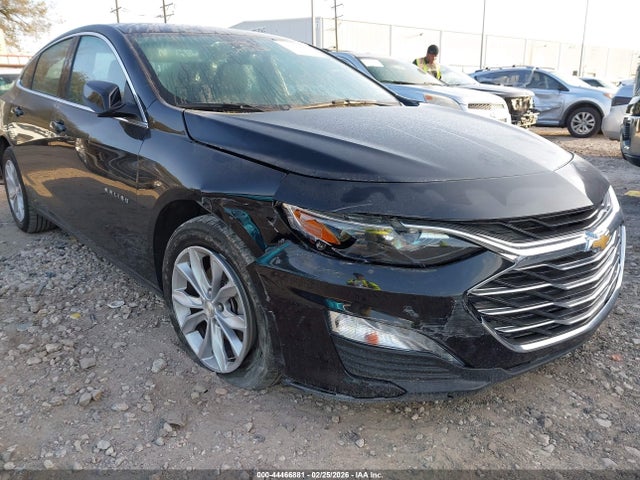 1G1ZD5ST3SF131464 Chevrolet Malibu Fwd 1lt